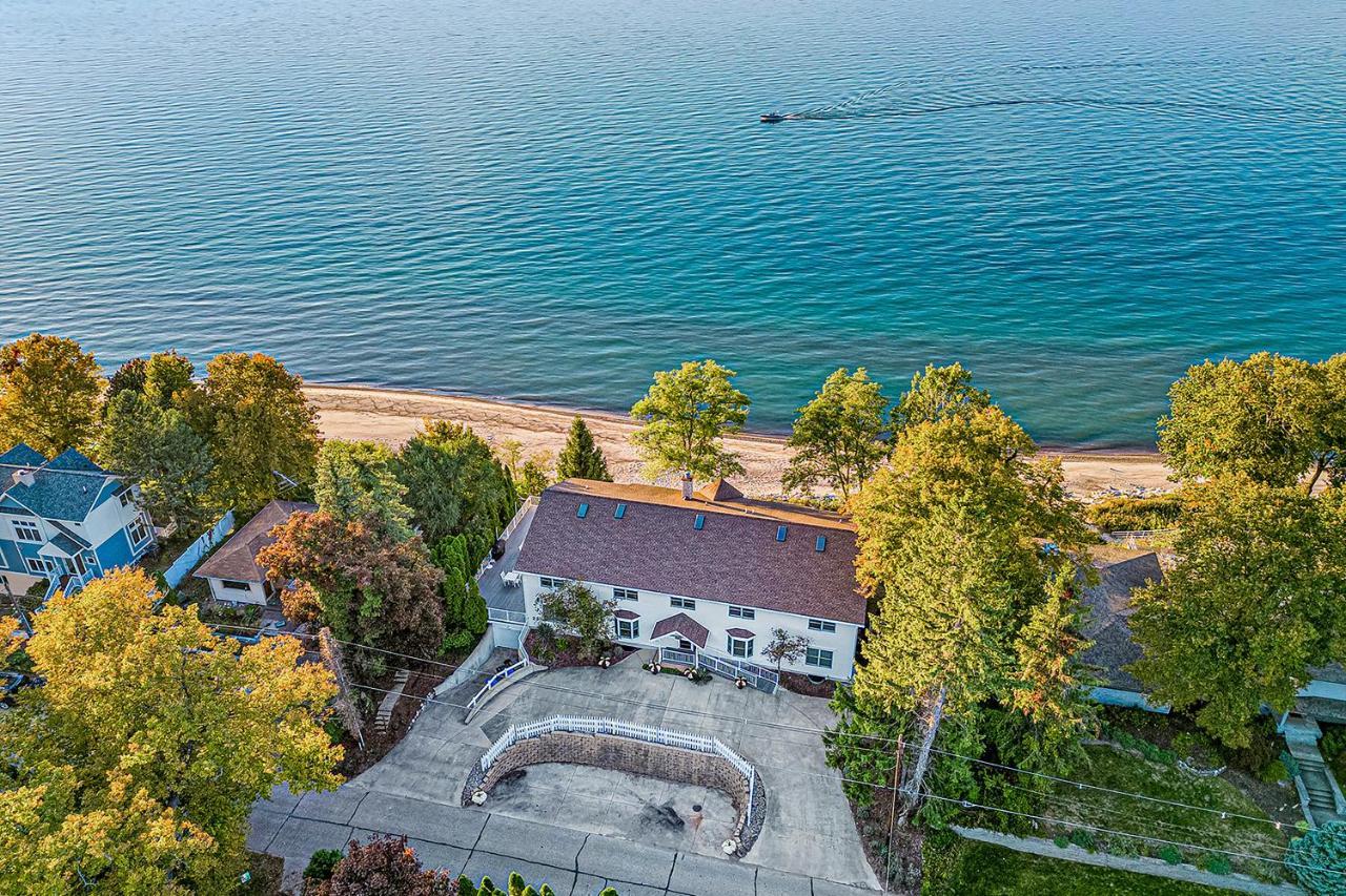 Lake Michigan Family Beach House Нью-Баффало Екстер'єр фото